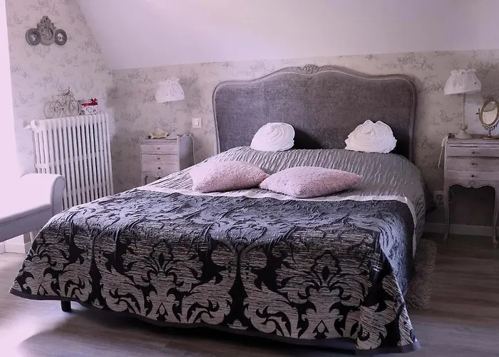 Les Champs De Tracy Couette-café 3*